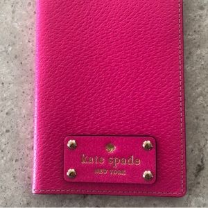 NWOT kate spade ♠️ passport holder